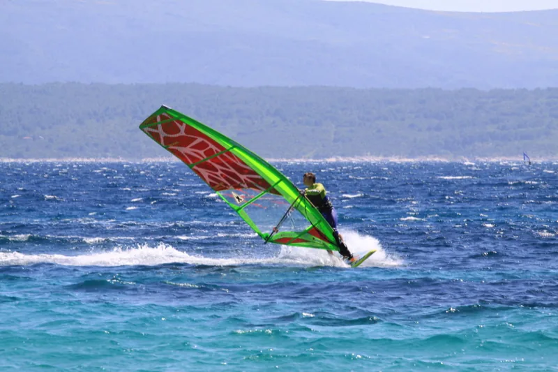 Windsurfen in Bol