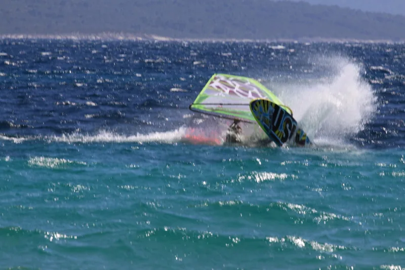Windsurfen in Bol
